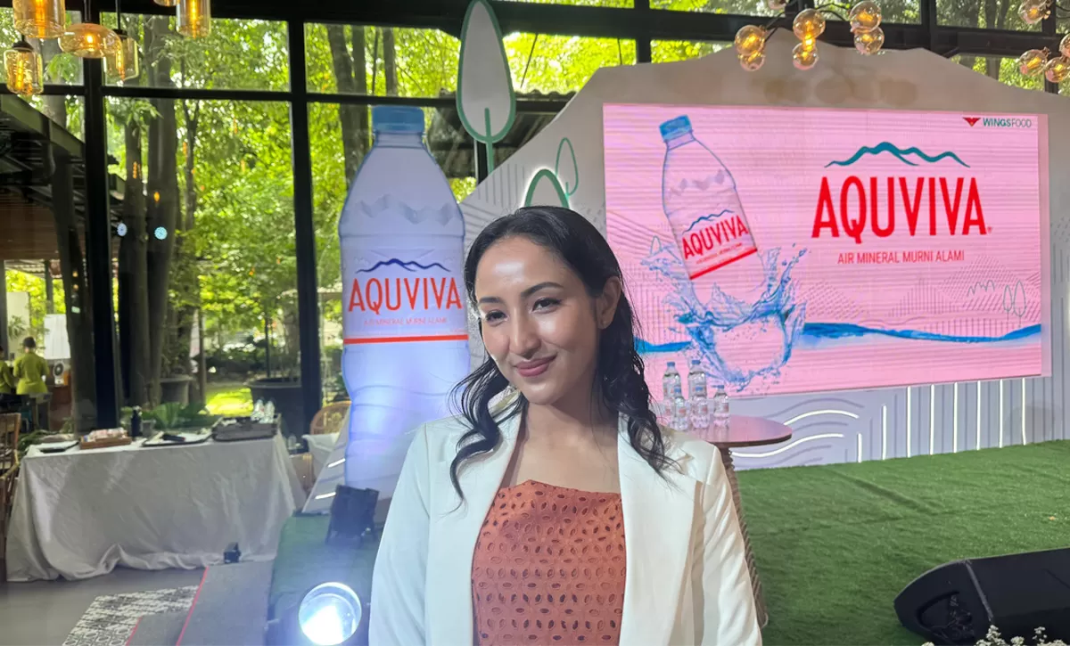 Selebgram Nadia Alaydrus Bahas Ciri-ciri Air Minum y